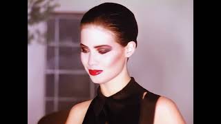 Robert Palmer - I Didn&#39;t Mean To Turn You On (1985 Official Video)🎞️4K🎞️