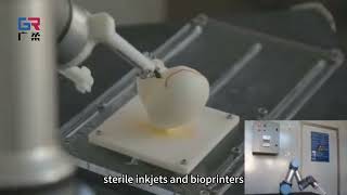 What types of spray equipment utilize dust-free drag chains?