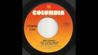 Moe Bandy - That&#39;s What Makes The Juke Box Play