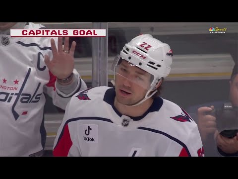 I've never seen someone react to scoring like this lmao