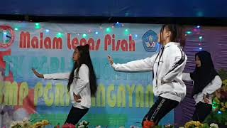 Download lagu Dance Cintamu itu Hoax By SMP PGRI Kangayan | Music By : Wulan Kayla Cipt : Anton Gholock mp3