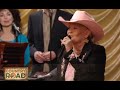 Lynn Anderson  "Rose Garden"