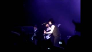 CRAZY MCR FAN JUMPS ONTO STAGE!