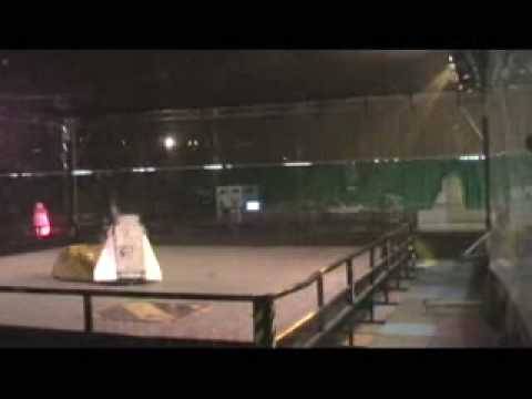 RobotsLive Reading Iron Awe 5 vs White Knight