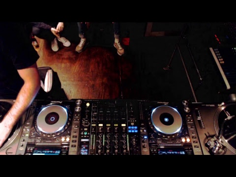 Deep Cuts live now w/ E.Wan plus guests: Chris G (Untitled) + Simon Bays (LIMINAL), 6-8PM