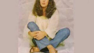 Leila Guimarães, soprano - Melodia Sentimental & Lundú da Marquesa de Santos (Villa-Lobos)