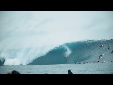 Everything You Haven't Seen From the Massive May 2018 Cloudbreak Swell