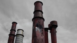 preview picture of video 'Urban Exploration - Abandoned Warehouse (Panevėžys, Lithuania)'