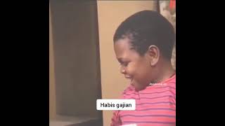 Download lagu status wa lucu gajian. mp3