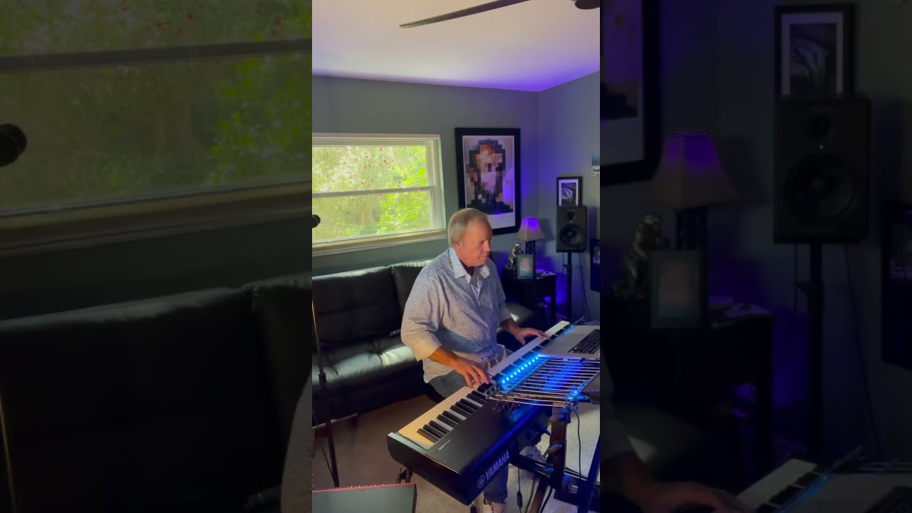 Promotional video thumbnail 1 for Nache on Piano