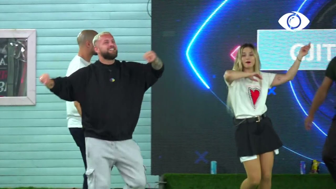 Sfida vazhdon me këngë popullore