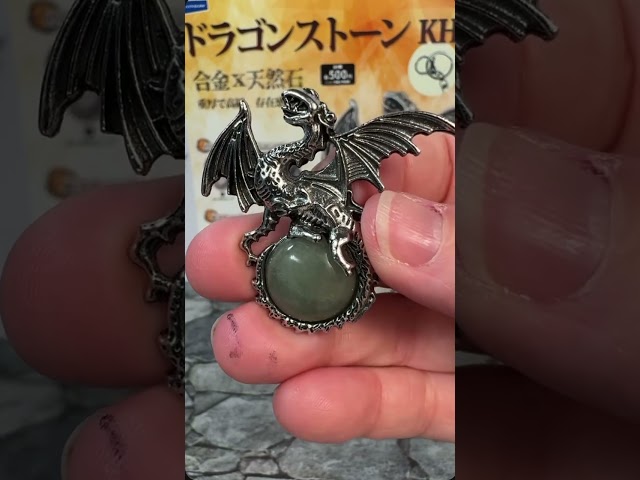 Vídeo relacionado con Cybche Gothic Tiny Dragon Statings Pendientes de dragón voladores Dragones Pendientes de plata Mini Parring de animales Joyas mínimas para mujeres