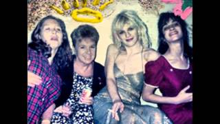 Hole - The void Traducida al español.