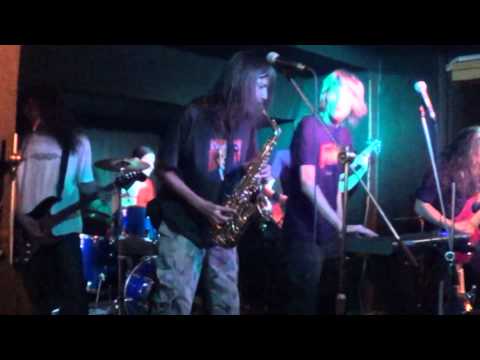 Postres - Schizofrenia (živě z Pardubic)