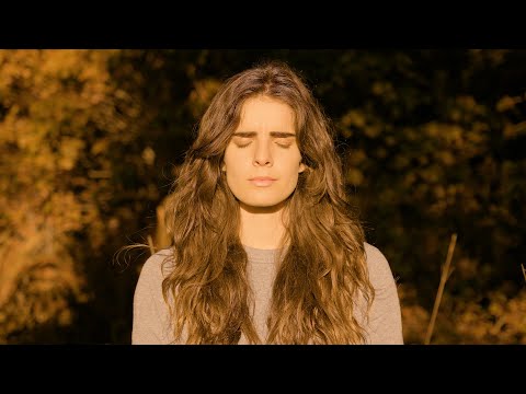 ZÓRA – Mámor (Official Video)