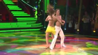 Maria Menounos &amp; Derek Hough - Salsa Encore