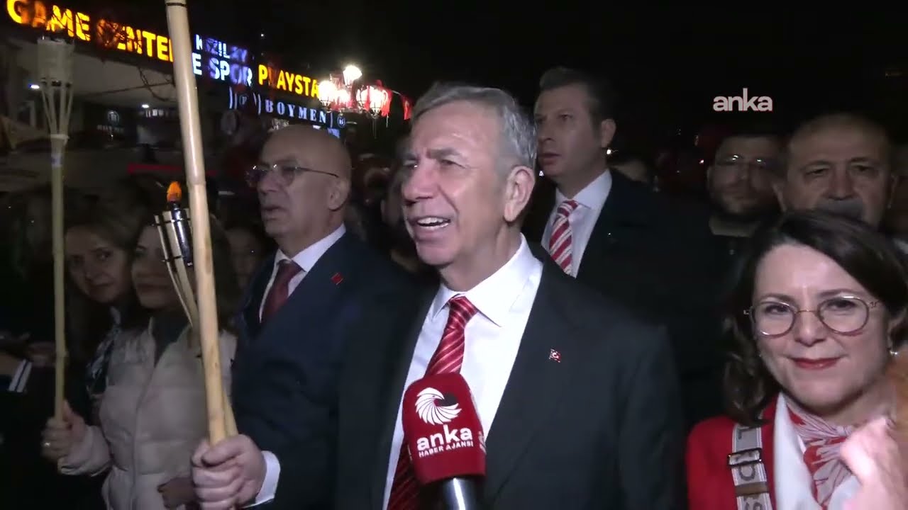 Mansur Yavaş, Birinci Meclis'e düzenlenen Fener Alayı'na katıldı #Canlı