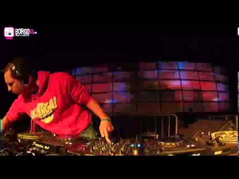 Stereocool - JOYCE MUNIZ DJ SET @ Zo - 24-11-2013 - borgo33.com