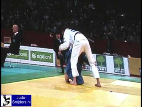 Judo 2009 Paris: Labalaukis (LTU) - Stiegelmann (FRA) [-100kg].