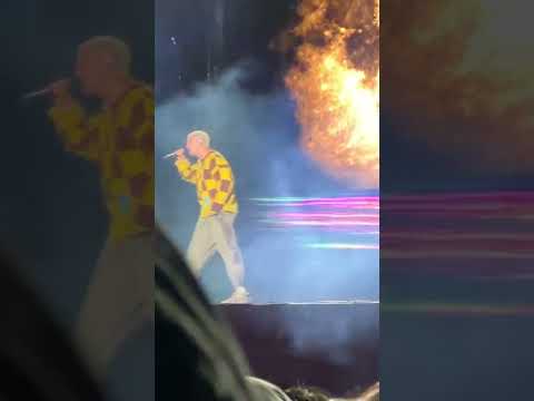 2022.10.10 Lauv - Bad Trip LIVE @ SLSL In KOREA