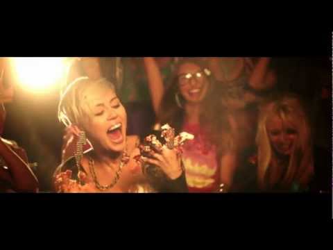 vazzo’s Video 12777186491 qfOfu1QtsfY