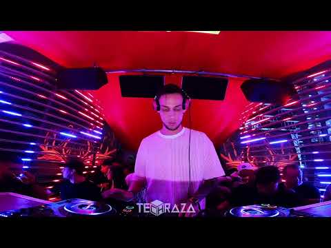 ALBERTO DIMEO / EXCLUSIVE SET / TECHRAZA