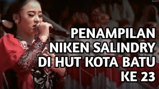 Download lagu PENAMPILAN NIKEN SALINDRY DI UPACARA HUT KOTA BATU KE 23 mp3