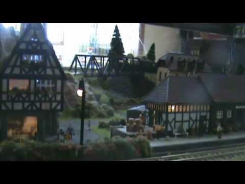 N Gauge Coffee Table Train Layout