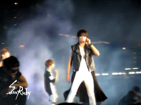 120609 SMT in Taiwan SHINee