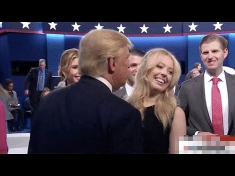 トランプ氏の娘がキスをかわす（ビデオ (Trump's Daughter Dodges Kiss (VIDEO))
