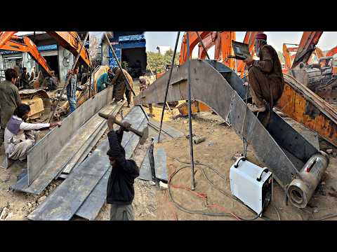 World’s Longest Excavator Boom & Stick Manufacturing and Fitting | A Successful Pakistani Workers