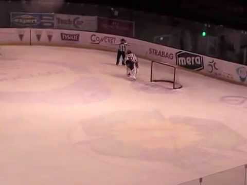 1 obroniony karny Jakuba Zawalskiego w meczu Młodzików z Sosnowcem, 22 11 2014