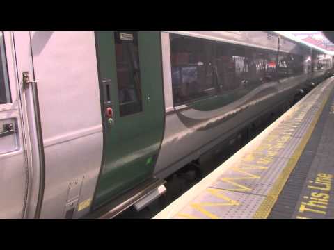29000 Class DMU Departing Connolly and 22000 DMU Firing up