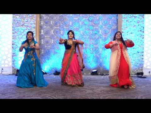 Vaibhav Jain Dancing in Black-golden indian outfit