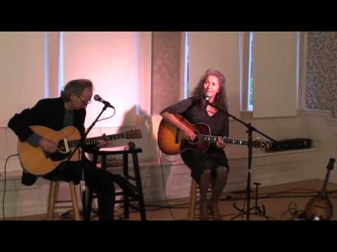 Lauren Sheehan & Terry Robb - Gibson Banner guitars & 