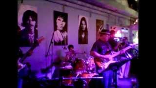 29 - Jeff - Leave The Little Girl Alone.MOV