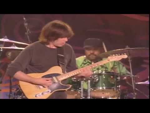 AQUI Y AJAZZ, MIKE STERN "One -Liner" part 2