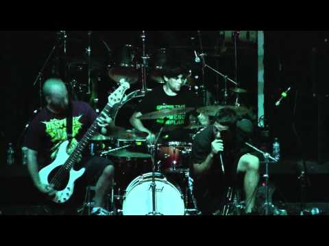 2010.07.18 Through the Eyes of the Dead - As Good as Dead (Live in Milwaukee, WI)