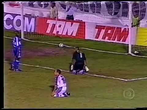 Edmundo (Vasco) - 29/03/2000 - Olaria 1x4 Vasco - 1 gol