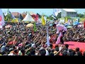 Gelar Kampanye Akbar Di Kupang, Jokowi Dihadiahi Jaket Merah Putih Oleh Bocah SD Usai Berorasi