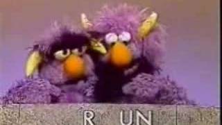 Sesame Street - Two Headed Monster spell the word Run