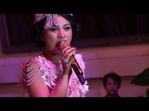 Andien - All That Jazz @ Potato Head Garage The Great Gatsby Party [HD]