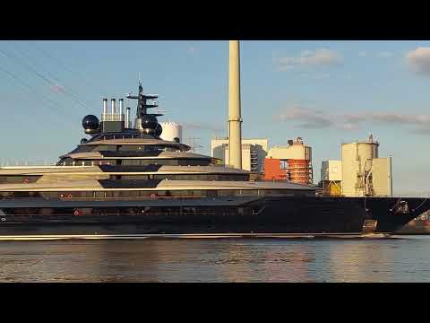 LUMINANCE - 👍🌊😍 #megayacht #megayachts  #luminance #superyacht #yachts @LurssenYachtsGermany