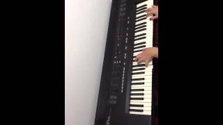 Simone tocando close to you -Carpenters