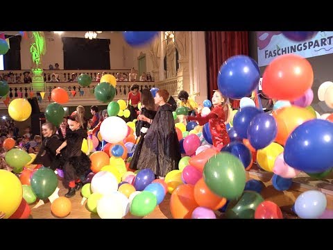 Ausgelassene Kinderfaschings-Fete in Zwickaus Neuer Welt