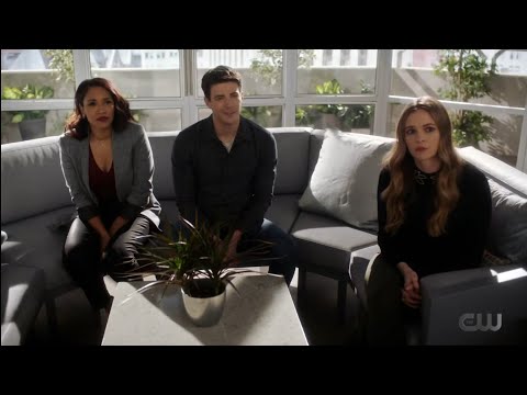 Cisco reveals why they are leaving Team Flash forever | The Flash 7x12 Opening Scene