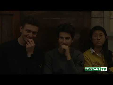 2019-12-07 PRATO - LA STORIA DI SAN NICCOLÒ RACCONTATA ANCHE IN CINESE