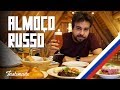ALMOÇO TRADICIONAL RUSSO (TURBINADO COM VODKA E KVASS) | Coisas que Nunca Comi na Rússia