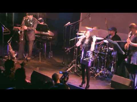 Tony Spruill live performance 4