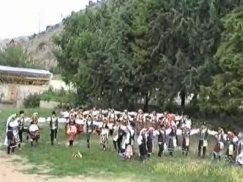 Folkloren Ansambl "KITKA" Istibanja, Makedonija - "Orata kopata"